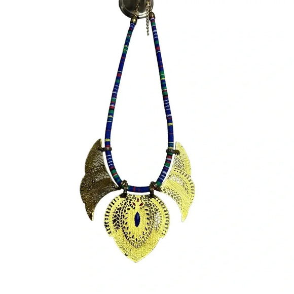 Necklace - Picture 2 of 5